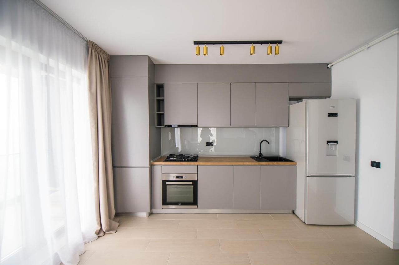 Luxury Promenada Apartment - Frontal Beachfront Mamaia Nord Năvodari Eksteriør billede